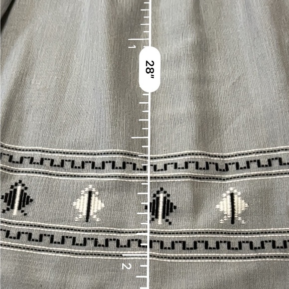 Vintage Gray Embroidered Skirt M - Picture 5 of 8